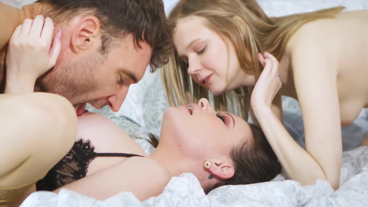 The Live-in Nanny Vol 1 With Coco And Alison – Alison Rey, Coco Lovelock And Alex Legend